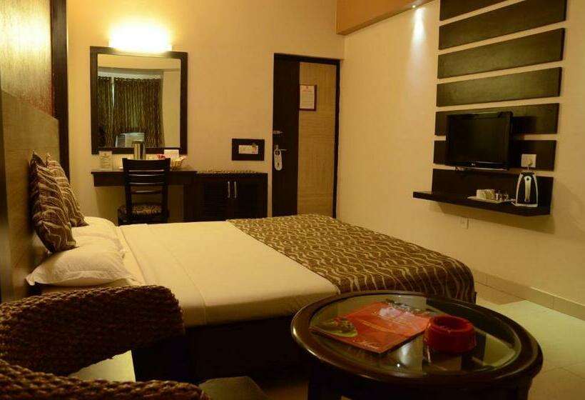 Cameră Executivă, Pushpak