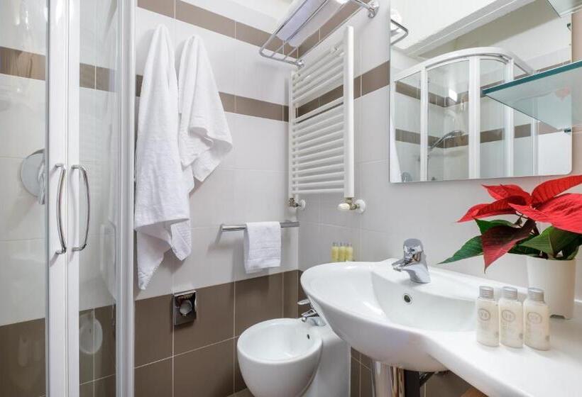 חדר סופריור לארבעה, Th Marilleva