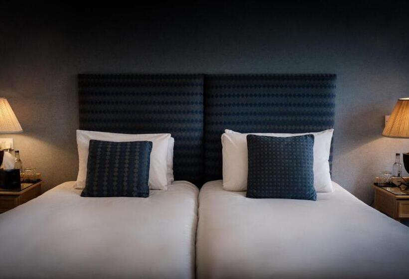 Номер Стандарт, The Bridge