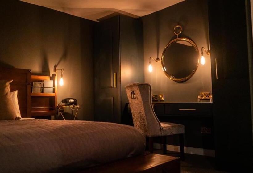 Номер Executive Кровать Кинг, The Bridge