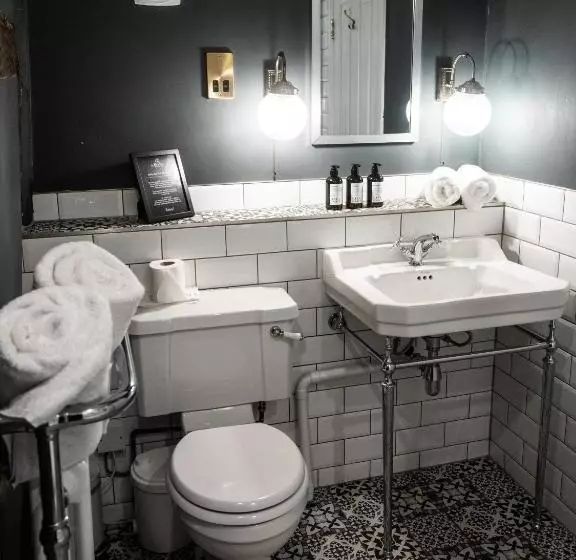 Chambre Deluxe, The Bridge
