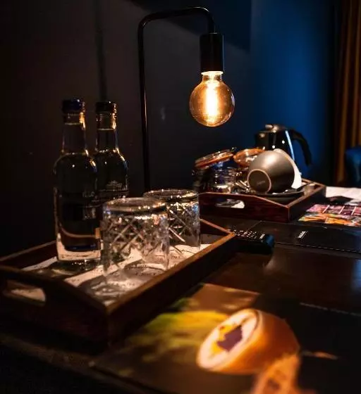 Chambre Deluxe, The Bridge
