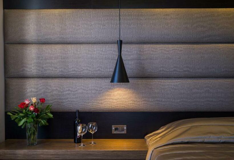 اتاق استاندارد با بالکن, Lito Beach