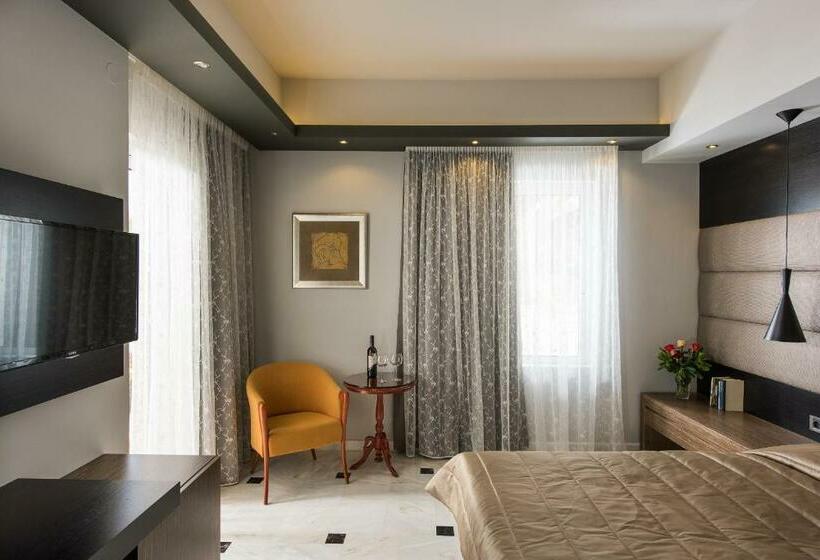 اتاق استاندارد با بالکن, Lito Beach