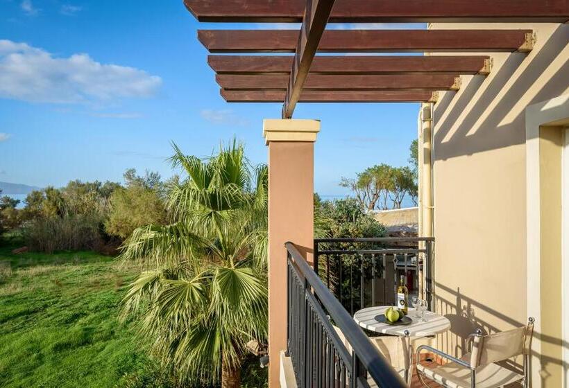 آپارتمان 1 خوابه, Lito Beach