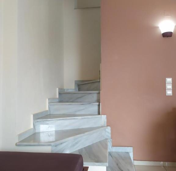 آپارتمان 2 خوابه, Lito Beach