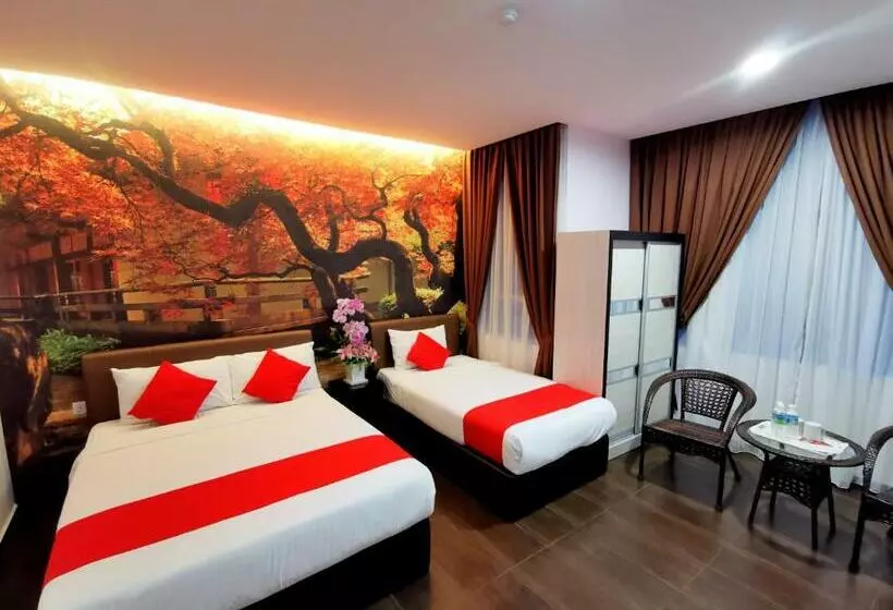 デラックストリプルルーム, Palazzo Hotel Kulai