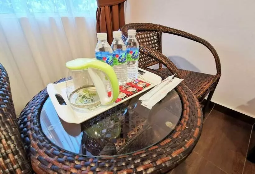 デラックストリプルルーム, Palazzo Hotel Kulai