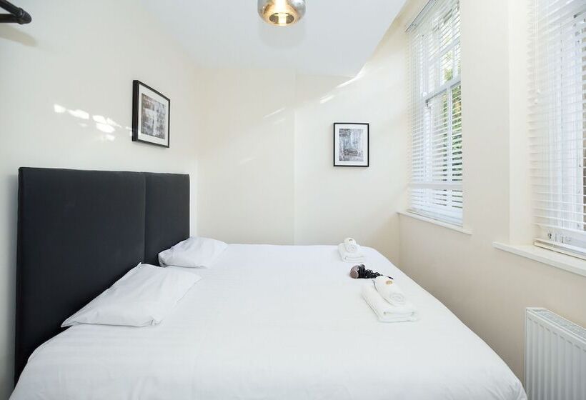 带3个卧室的公寓, The Apartment Company