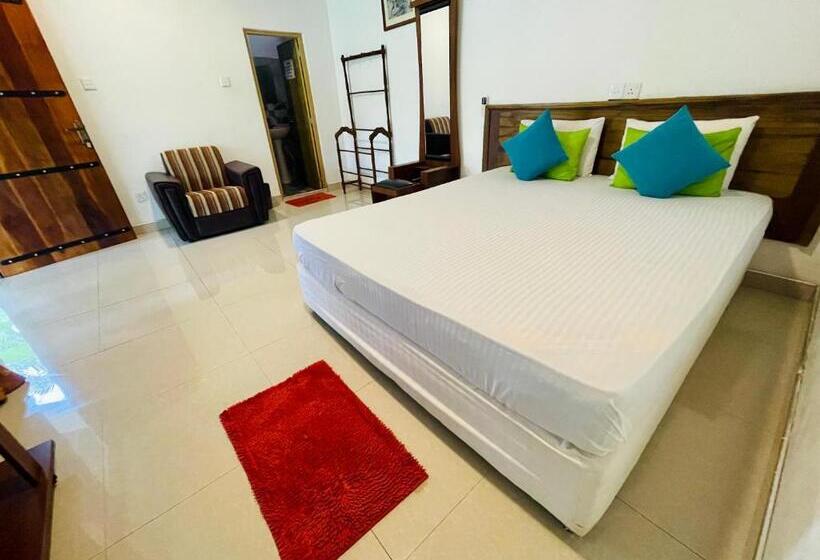 Номер Deluxe Вид на Бассейн, Tishan Holiday Resort