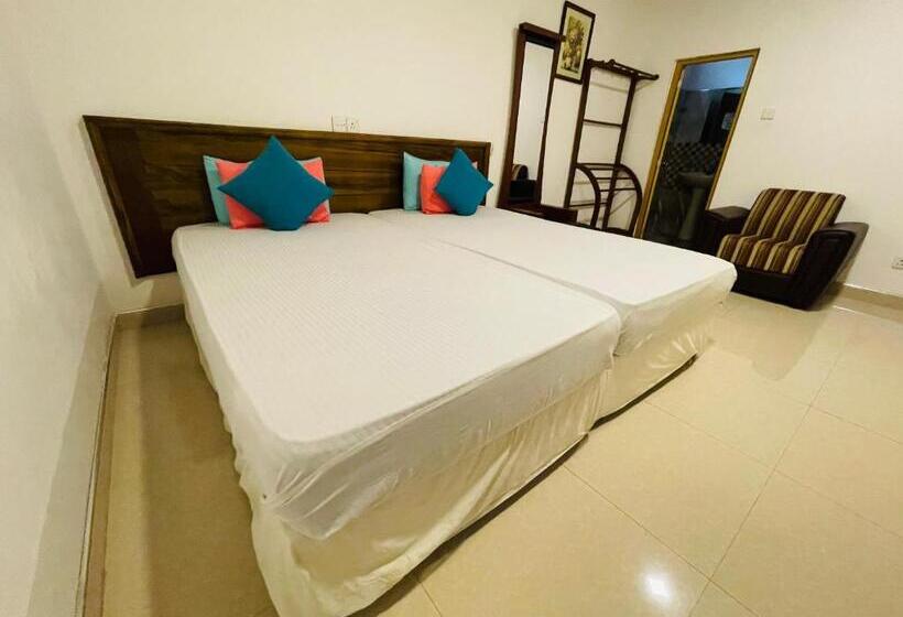 Номер Deluxe Вид на Бассейн, Tishan Holiday Resort