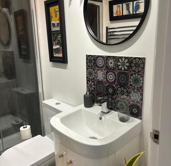 디럭스 룸, Firbank Lodge