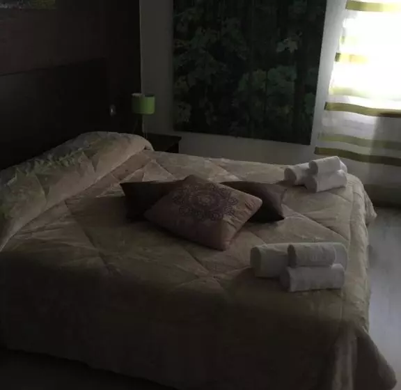 Huoneisto 2 Makuuhuonetta, Alba