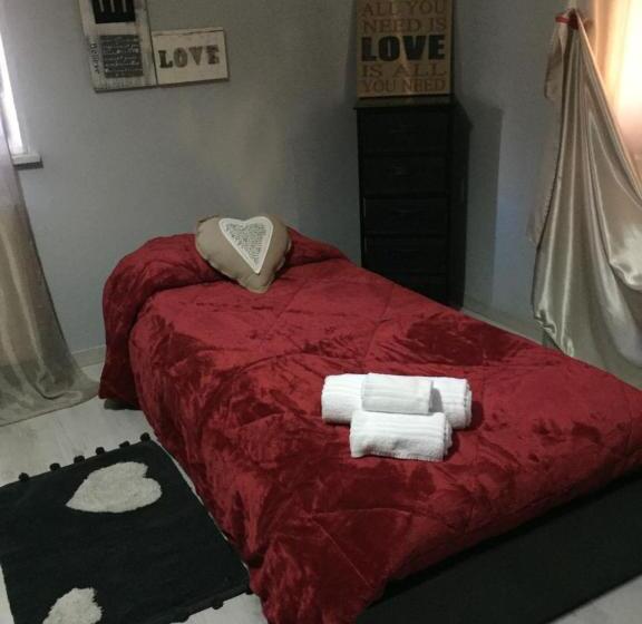 غرفة قياسية ثلاثية, Alba