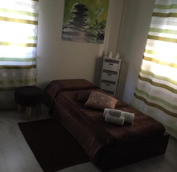 غرفة سوبيريور رباعية, Alba