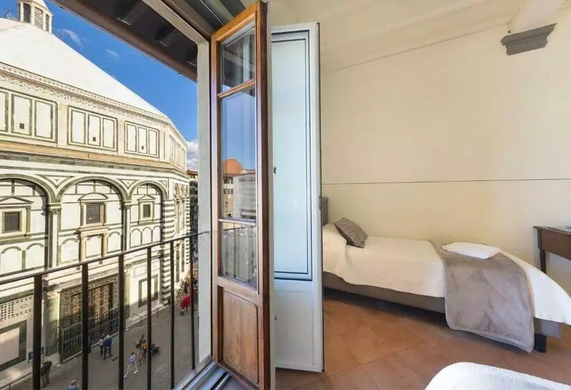 اتاق استاندارد سه تخته با چشمانداز, B&b Soggiorno Battistero