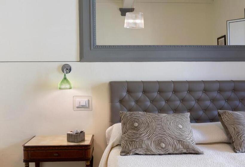 اتاق استاندارد سه تخته با چشم‌انداز, B&b Soggiorno Battistero