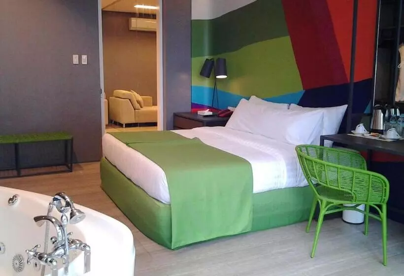 Premium Suite