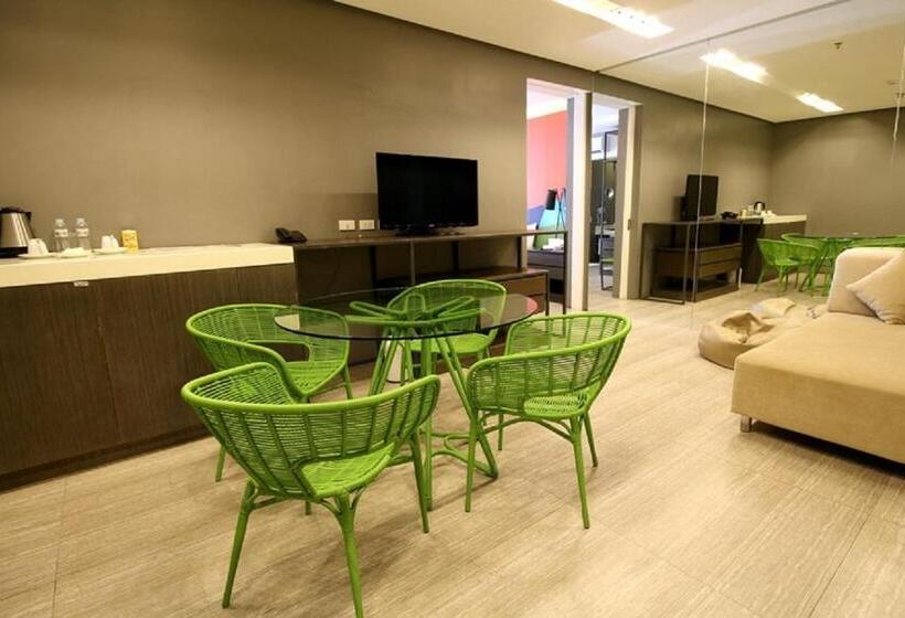 Suíte Premium, Boracay Uptown