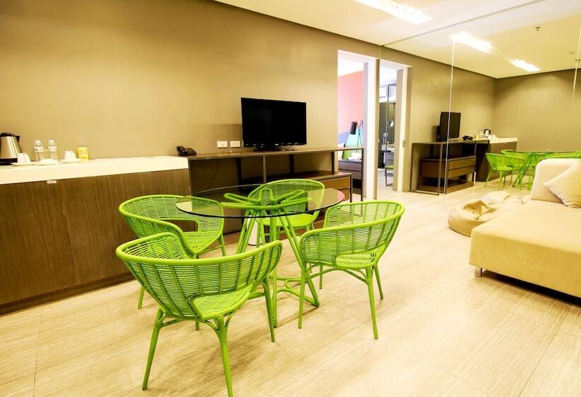 Suíte Premium, Boracay Uptown