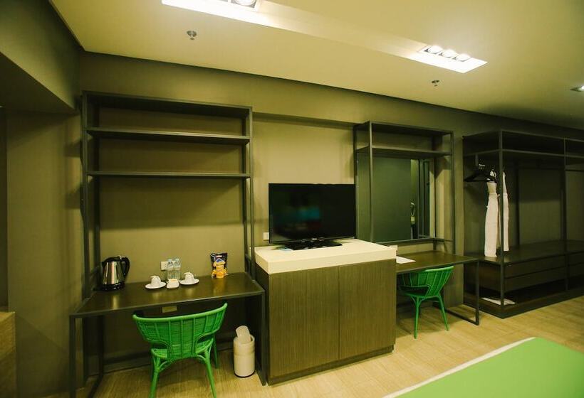 Quarto Deluxe, Boracay Uptown