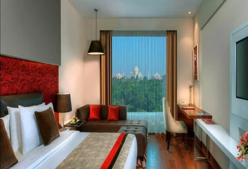 プレミアムルーム, Grand Mercure Agra