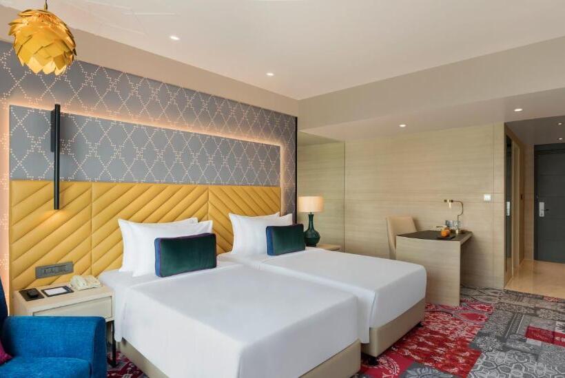 اتاق لوکس, Grand Mercure Agra