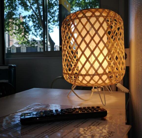 标准间, Trianon Tours