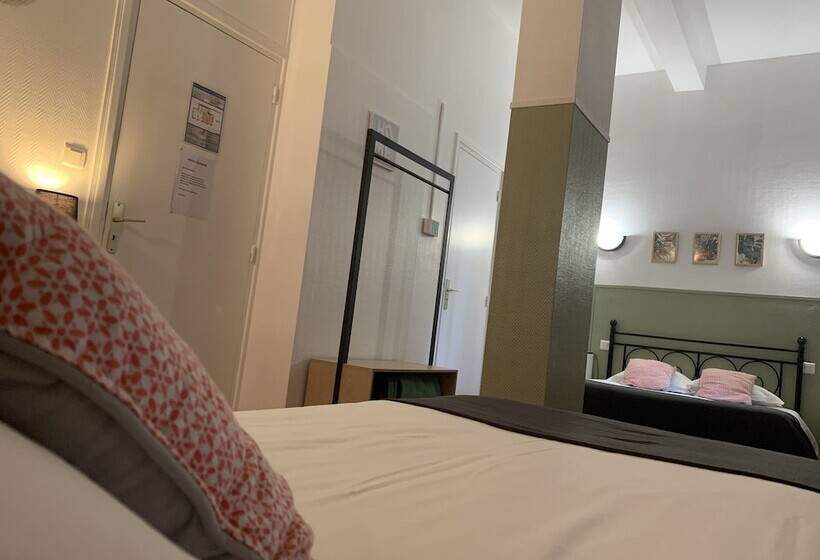 家庭间, Trianon Tours