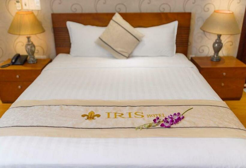 اتاق سوپریور, Iris