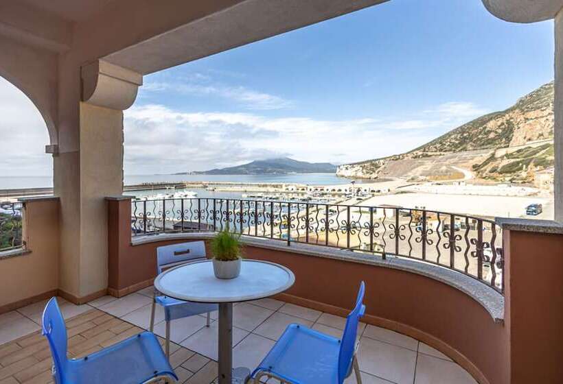 带海景的高档三人间, La Rosa Dei Venti By Lvg Hotel Collection