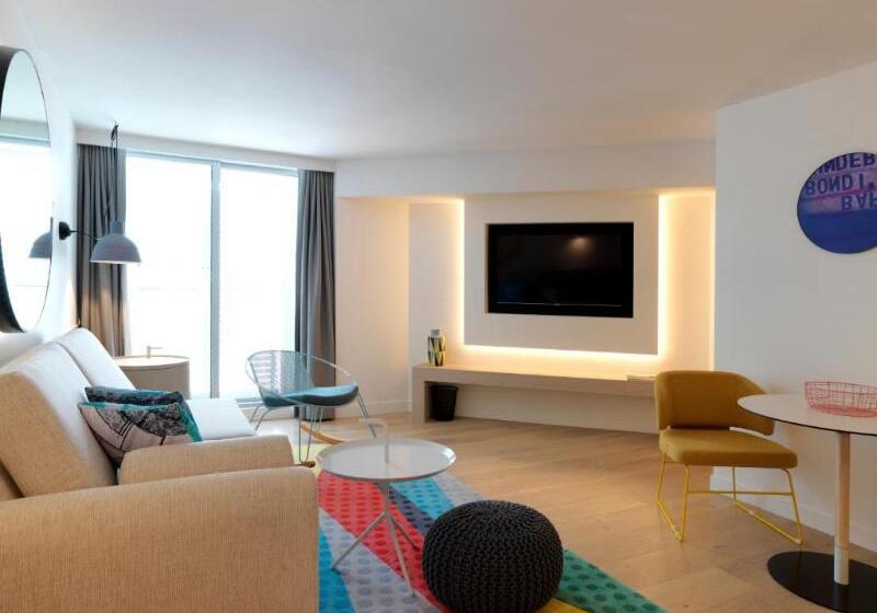 سوییت, Qt Bondi