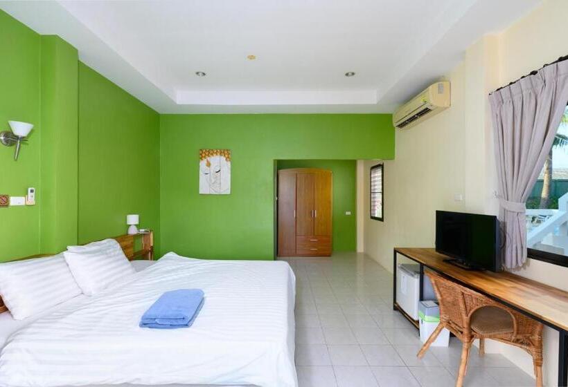 بنجلو عائلى, Sunsuko Village Panwa