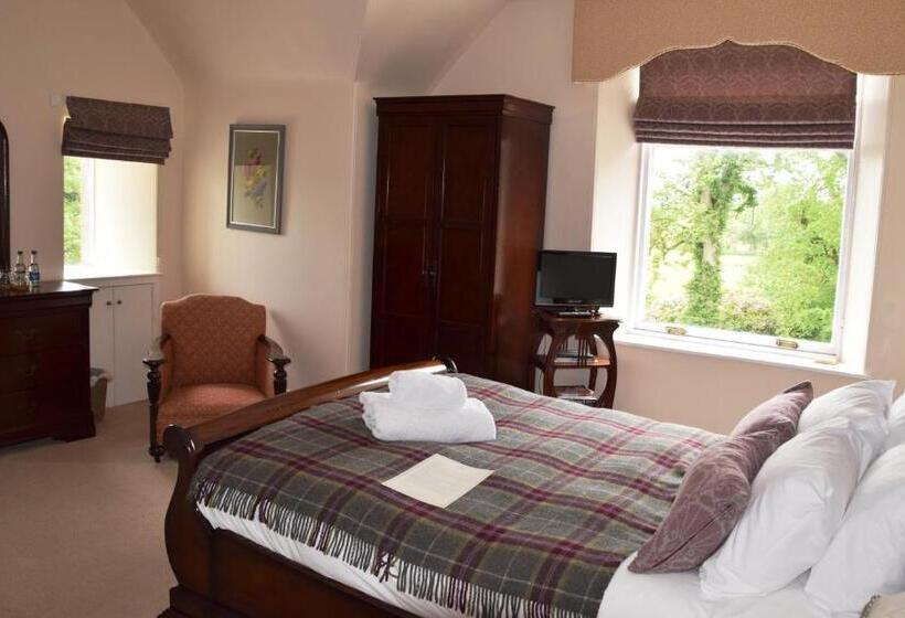 חדר סטנדרט עם מיטת קינג, Saplinbrae Hotel And Lodges