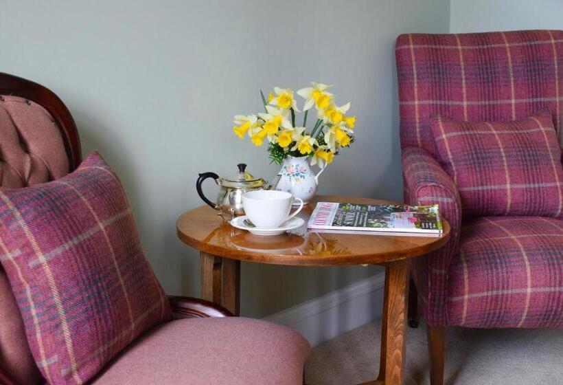 חדר דחוקס עם מיטת קינג, Saplinbrae Hotel And Lodges