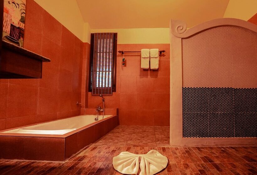 家庭套房, Sasidara Resort Nan