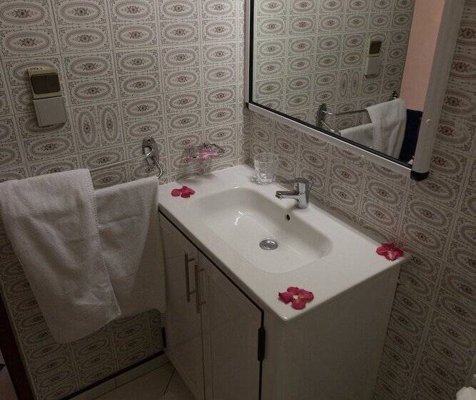 标准房带园景, Sindibad