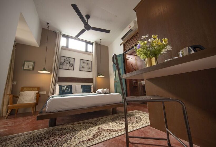 חדר סטנדרט, Sweet Cili