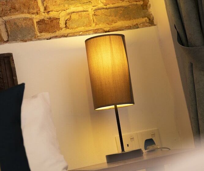 חדר סטנדרט יחיד, Sweet Cili