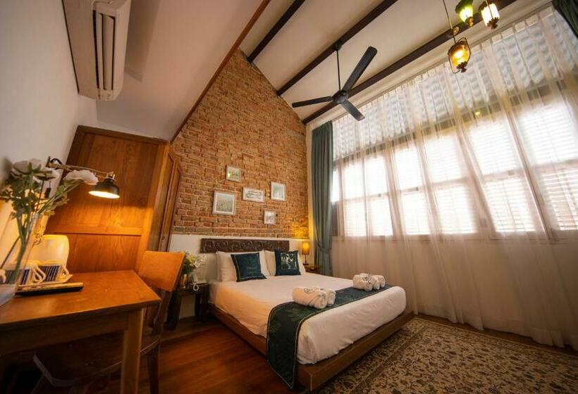 חדר משפחתי, Sweet Cili