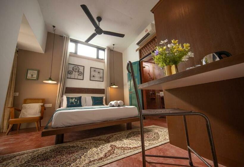 חדר סטנדרט, Sweet Cili