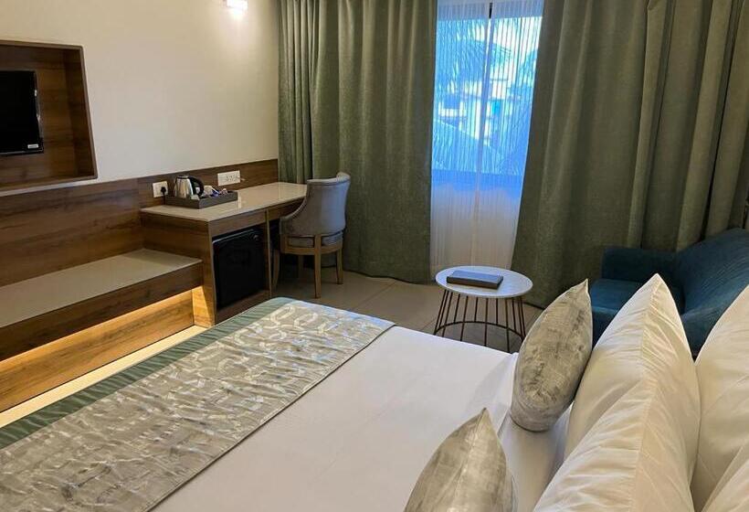 Номер Стандарт, The Fern Kesarval Hotel & Spa, Verna Plateau   Goa