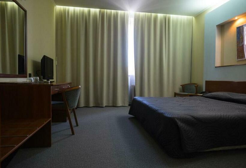 Cameră Superioară, Uliss