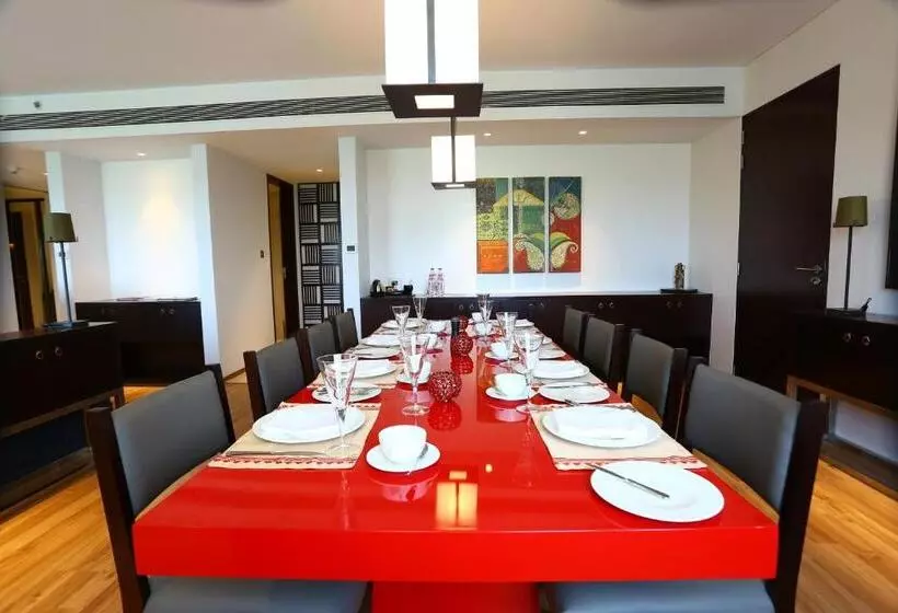 プレジデントスイートルーム, Vivanta Guwahati