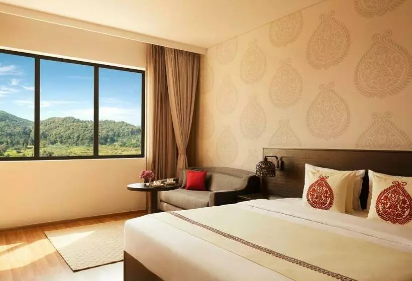 マウンテンビューデラックスルーム, Vivanta Guwahati