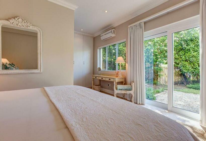 家庭间, Amanzi Island Boutique