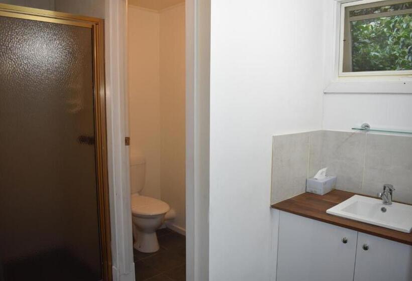 חדר משפחתי, Sanctuary House Resort Motel