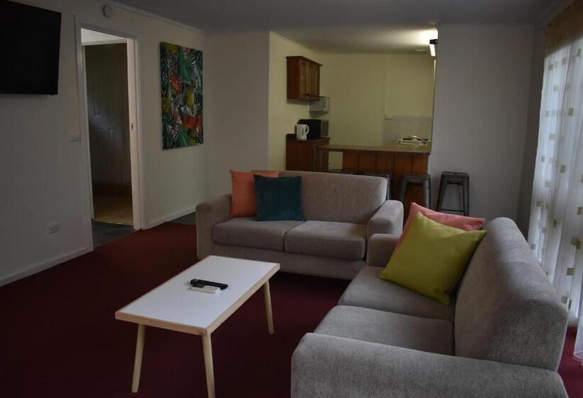 패밀리 룸, Sanctuary House Resort Motel