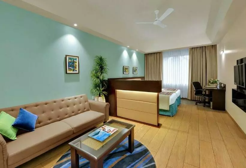 Superior-huone King-vuode, The Fern Kesarval Hotel & Spa, Verna Plateau Goa