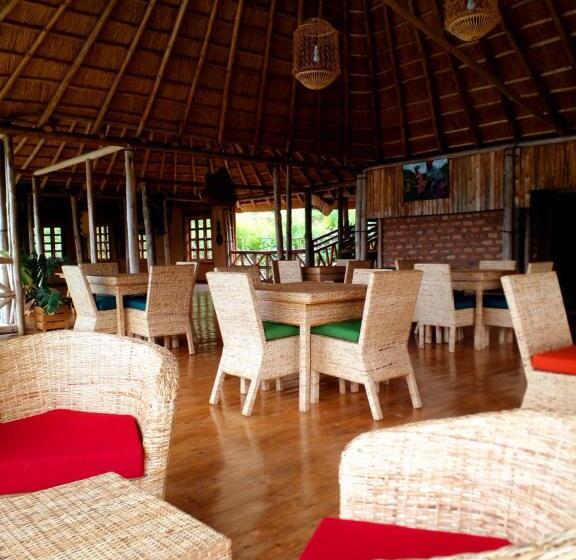 اتاق استاندارد با چشم‌انداز دریاچه, Keije Resort Bunyonyi